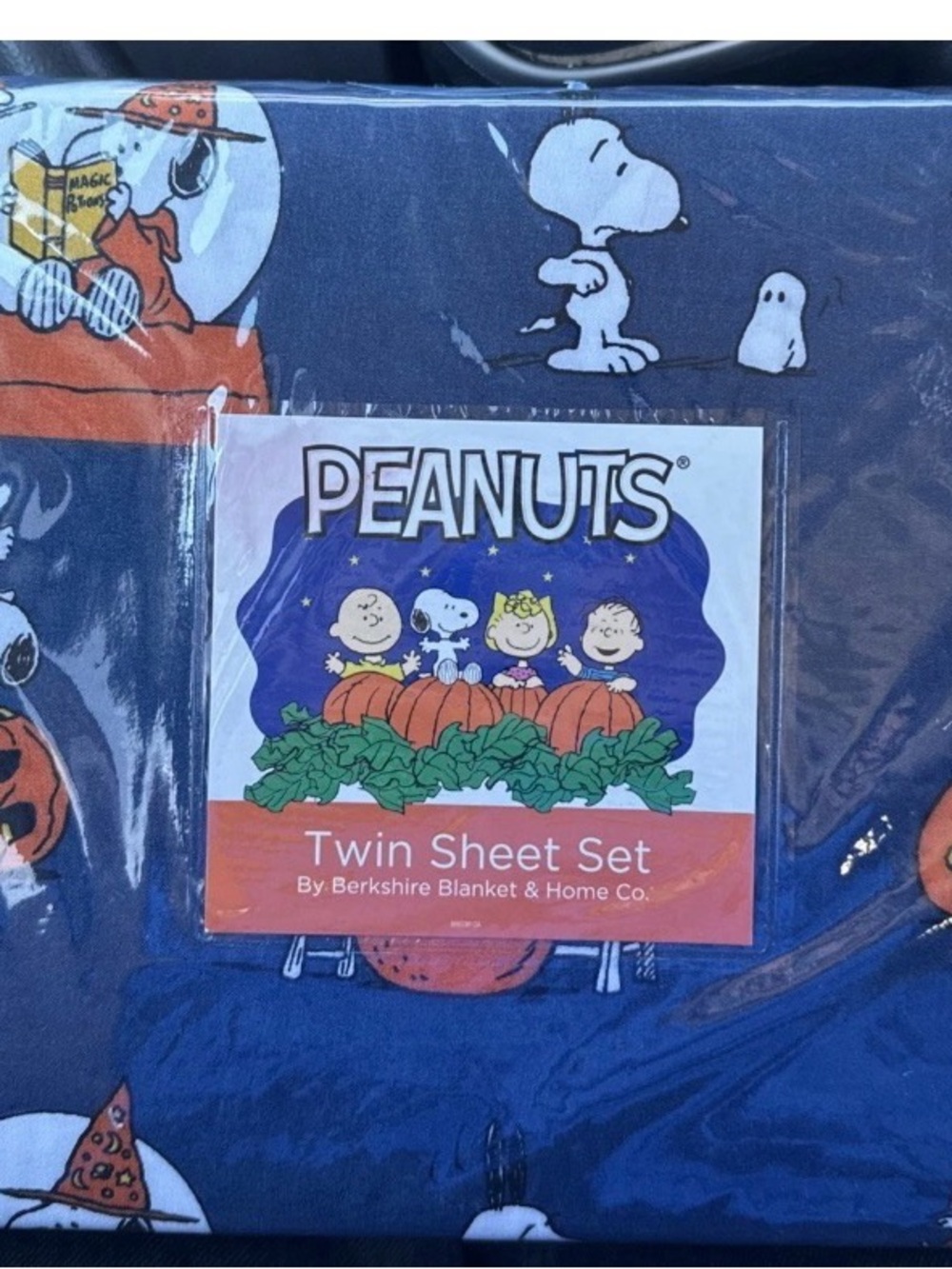 Peanuts/Snoopy Navy Blue Halloween Twin Sheet Set by Berkshire-New